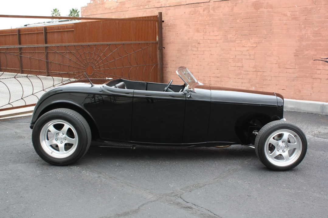 Ford Hot Rod - Image 17 of 31