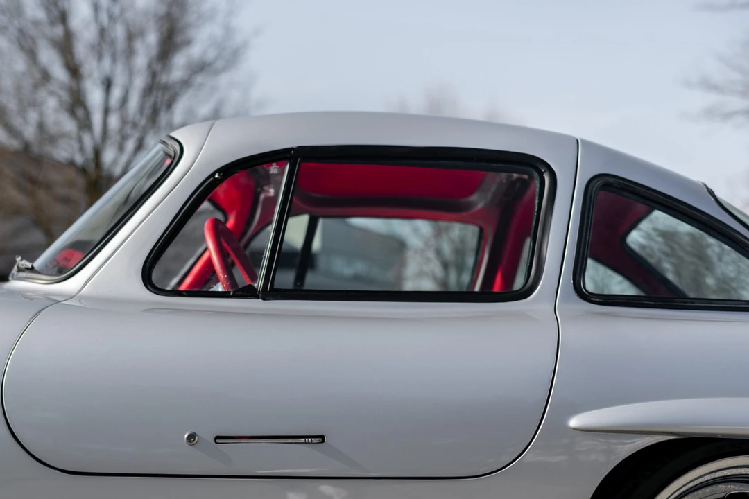 Mercedes-Benz 300SL Gullwing - Image 22 of 31