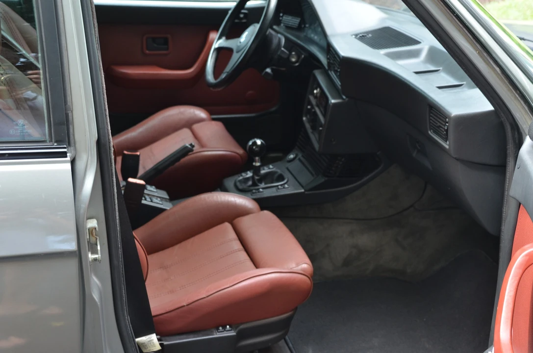 1987 BMW E28 5 Series - Image 31 of 31