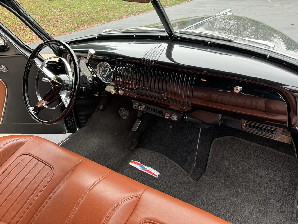 1952 Chevrolet Special & Deluxe & Fleetline - Image 28 of 31