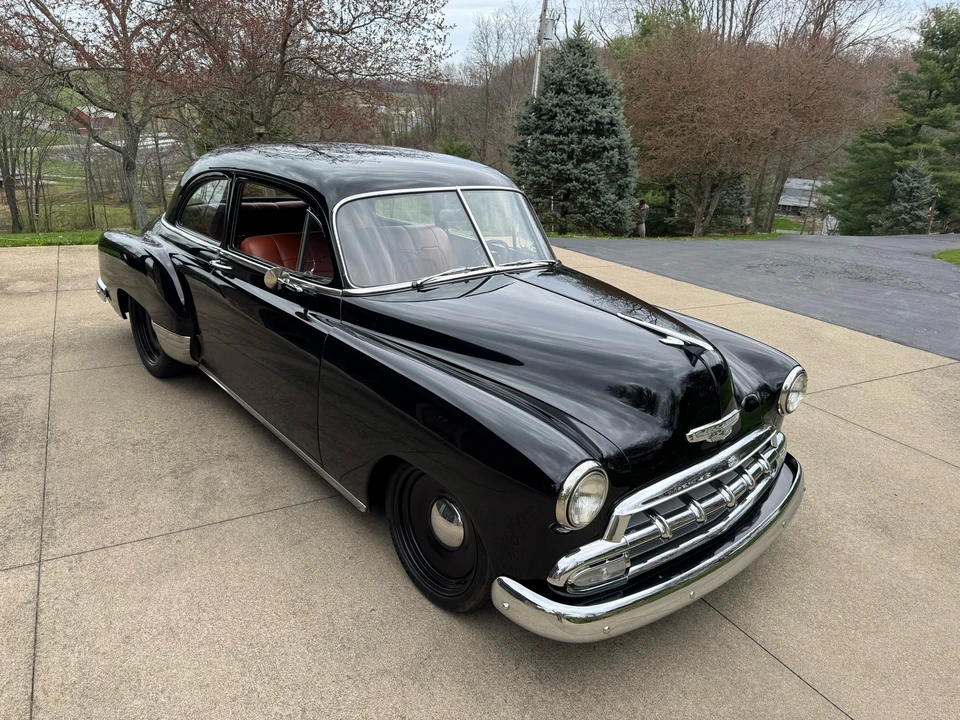 1952 Chevrolet Special & Deluxe & Fleetline - Image 13 of 31