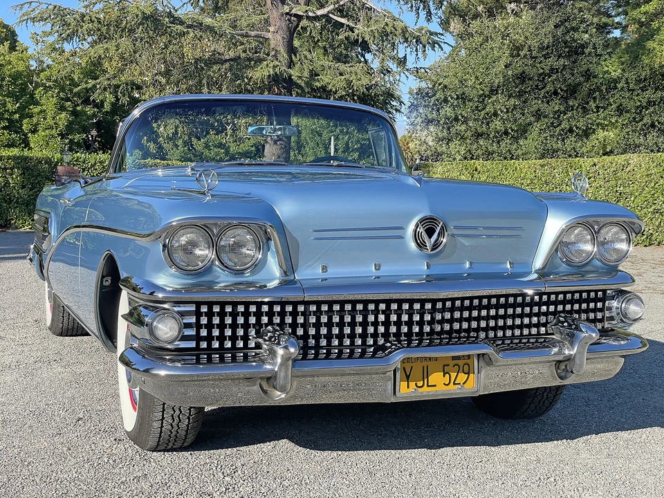 1958 Buick Roadmaster - Image 7 of 31