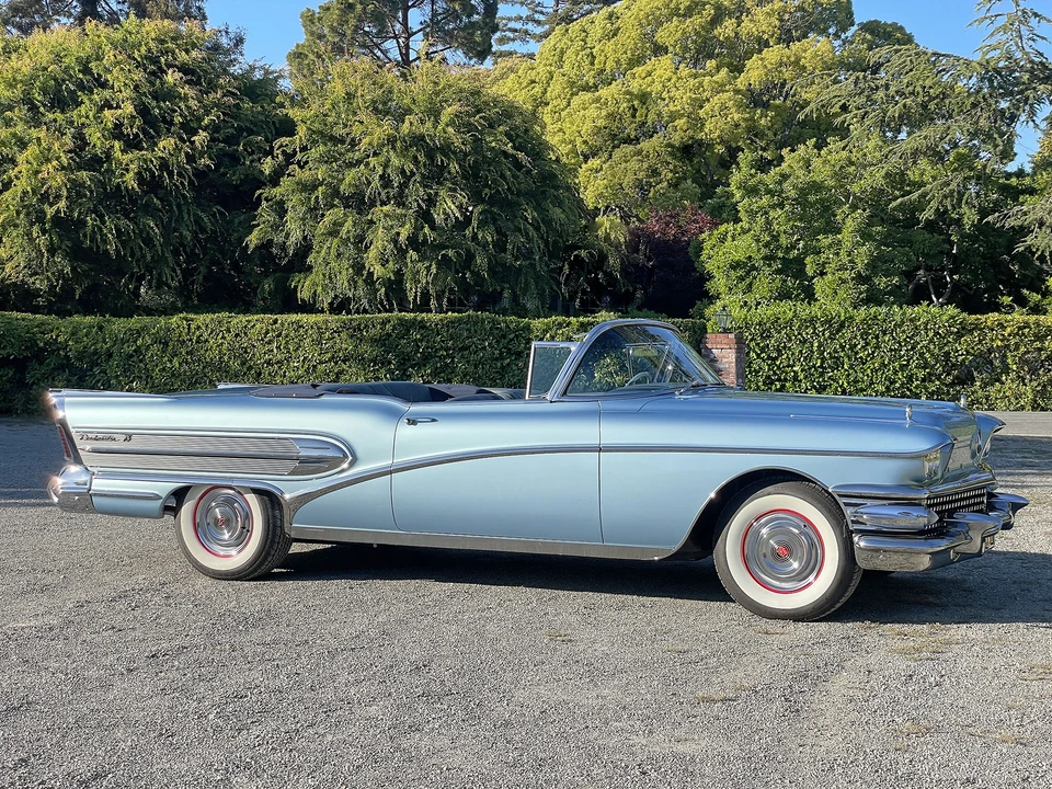 1958 Buick Roadmaster - Image 12 of 31