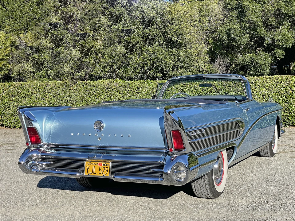 1958 Buick Roadmaster - Image 20 of 31