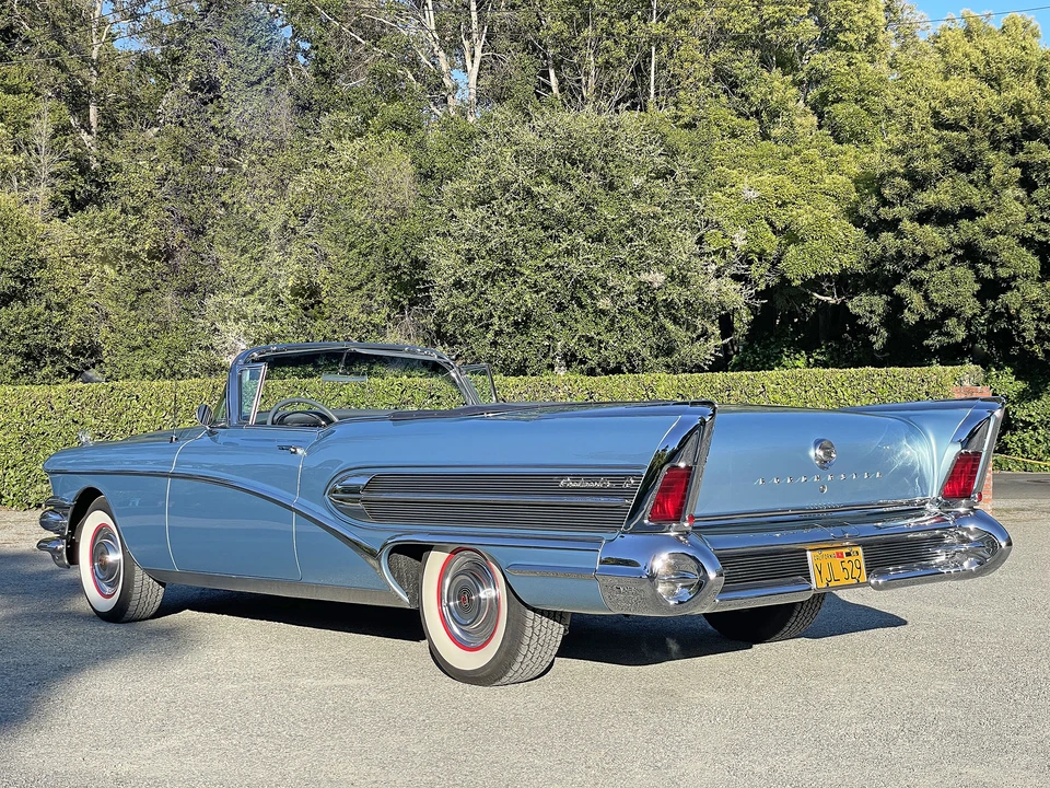 1958 Buick Roadmaster - Image 25 of 31