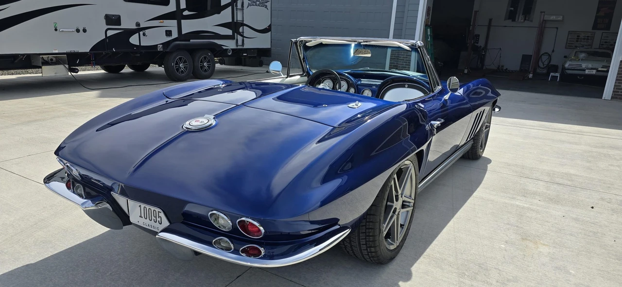 1964 Chevrolet Corvette C2 - Image 27 of 31