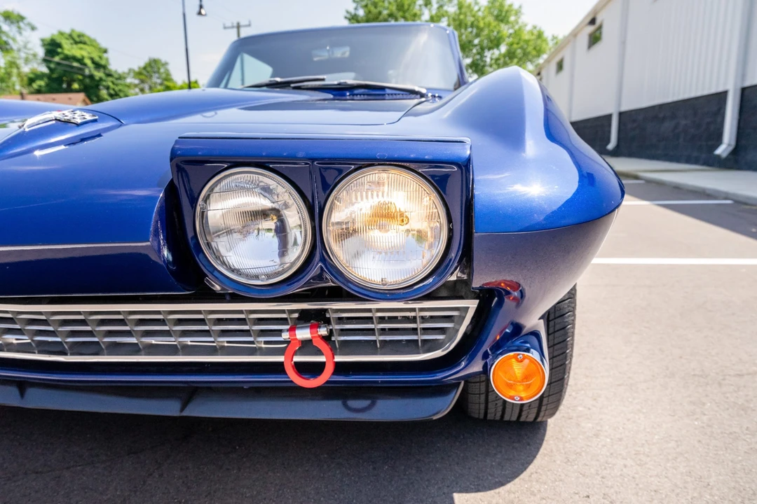 1964 Chevrolet Corvette C2 - Image 10 of 31