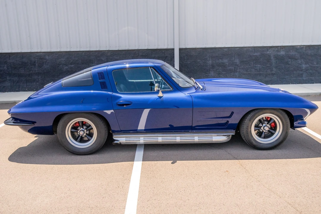 1964 Chevrolet Corvette C2 - Image 4 of 31