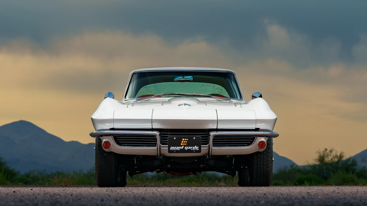 1964 Chevrolet Corvette C2 - Image 23 of 31