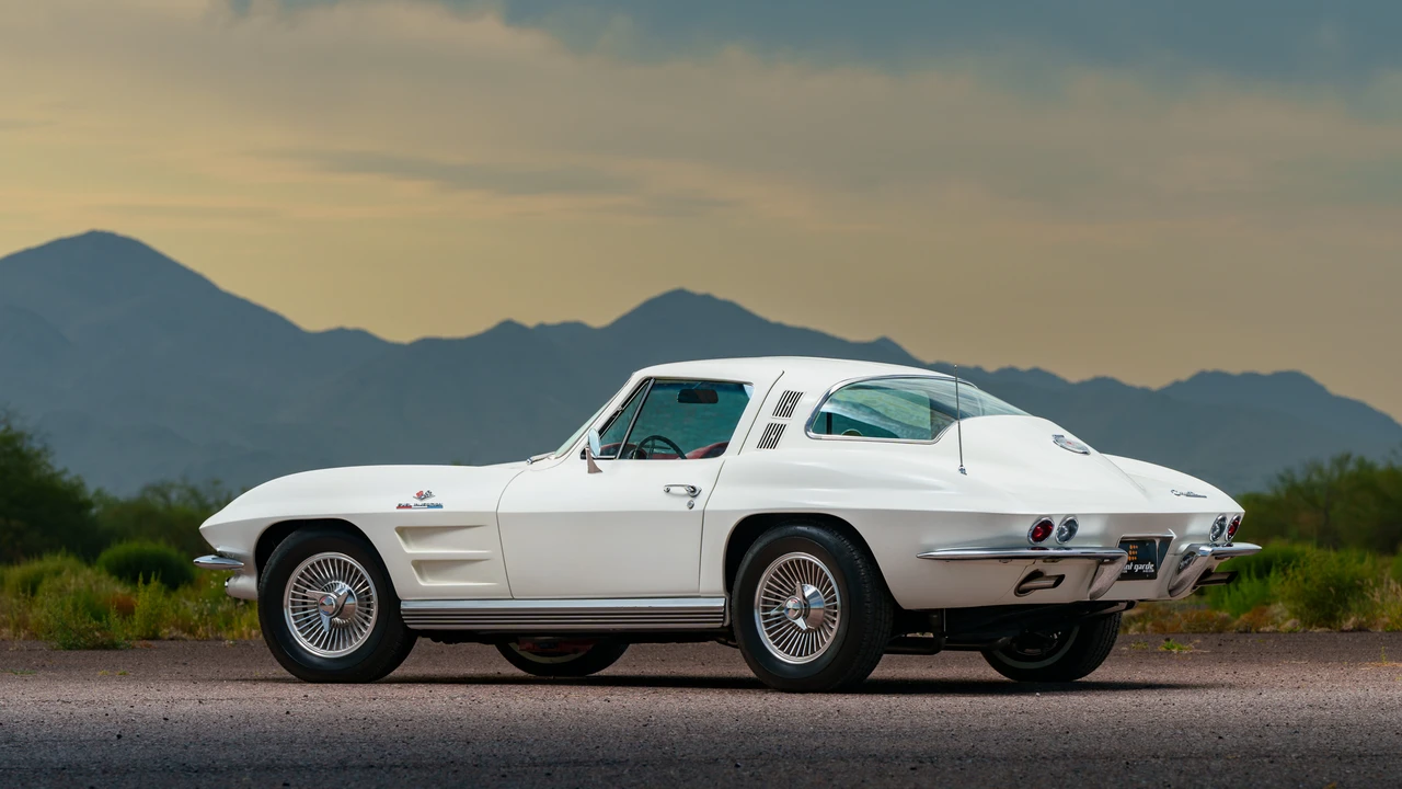 1964 Chevrolet Corvette C2 - Image 8 of 31