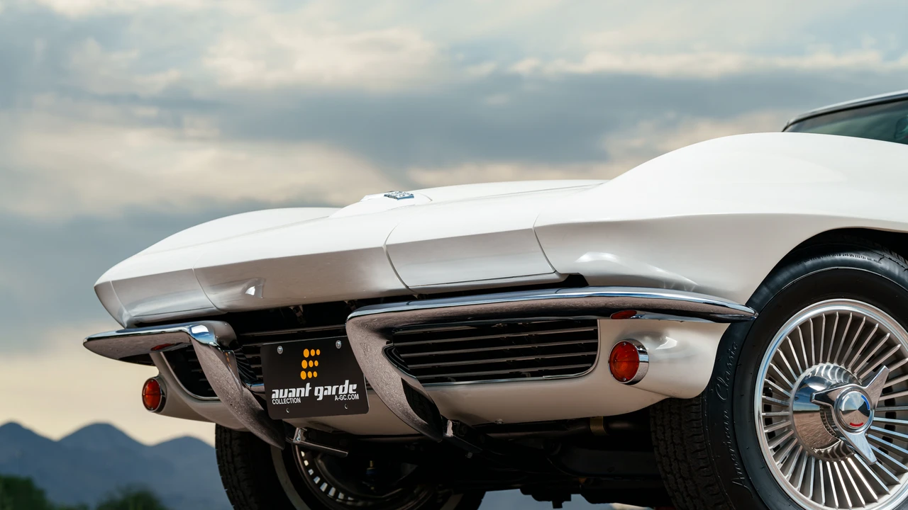 1964 Chevrolet Corvette C2 - Image 28 of 31