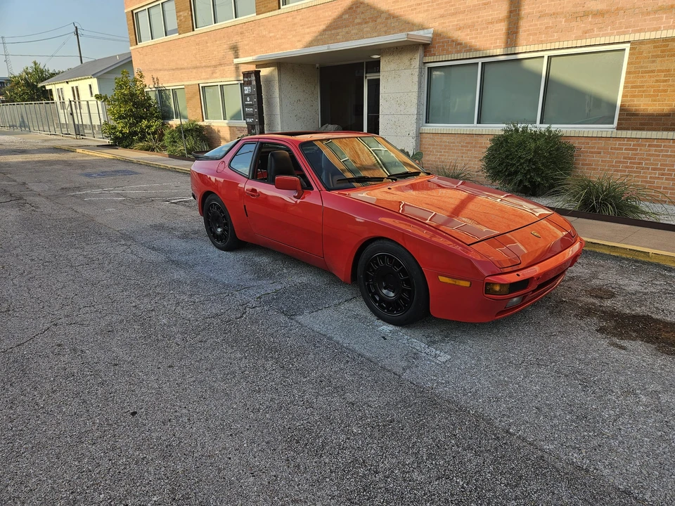 1986 Porsche 944 - Image 30 of 31