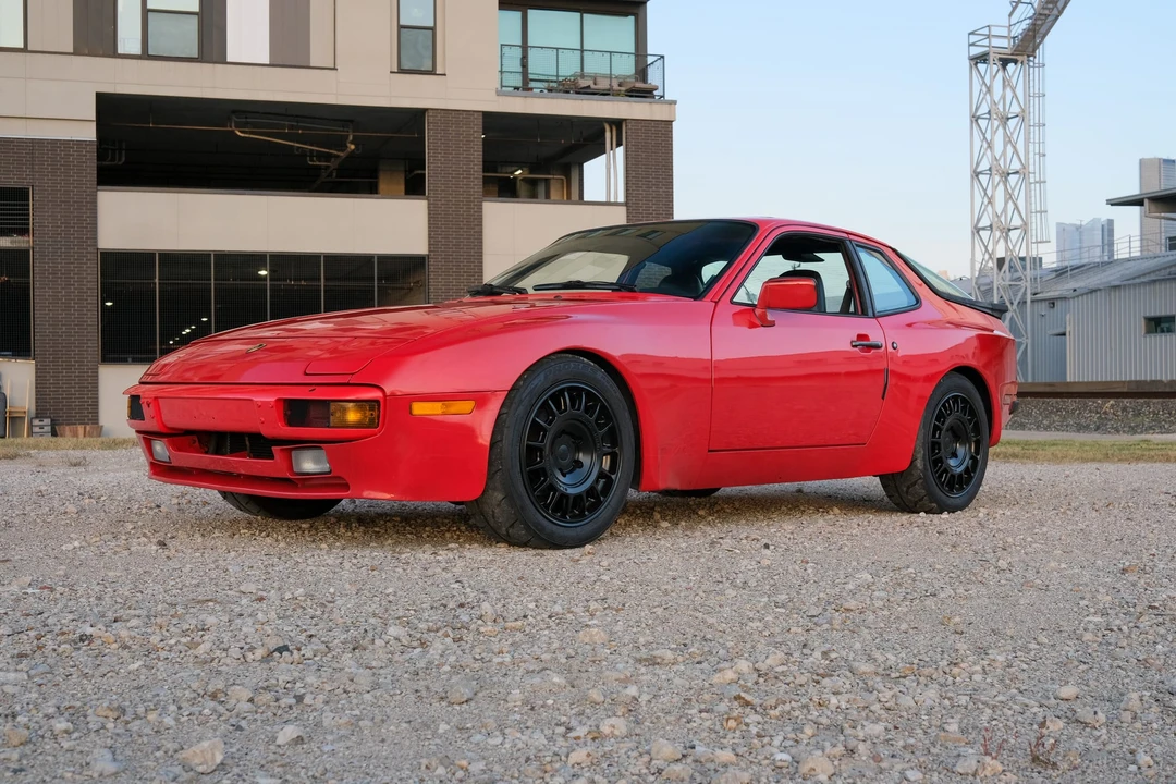 1986 Porsche 944 - Image 2 of 31
