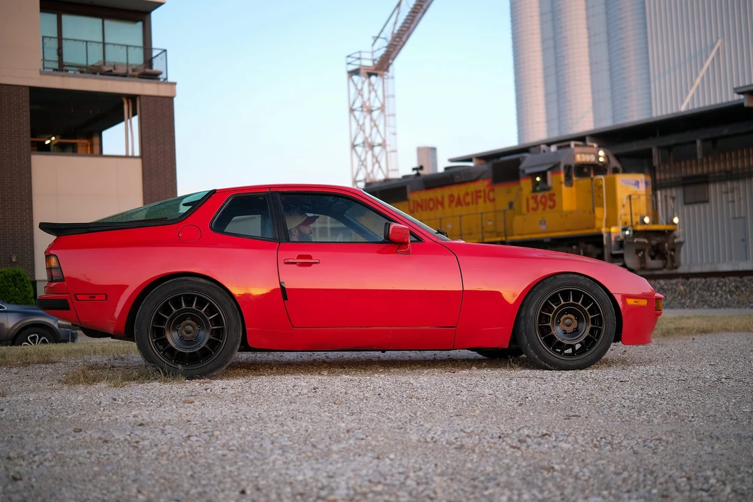 1986 Porsche 944 - Image 11 of 31