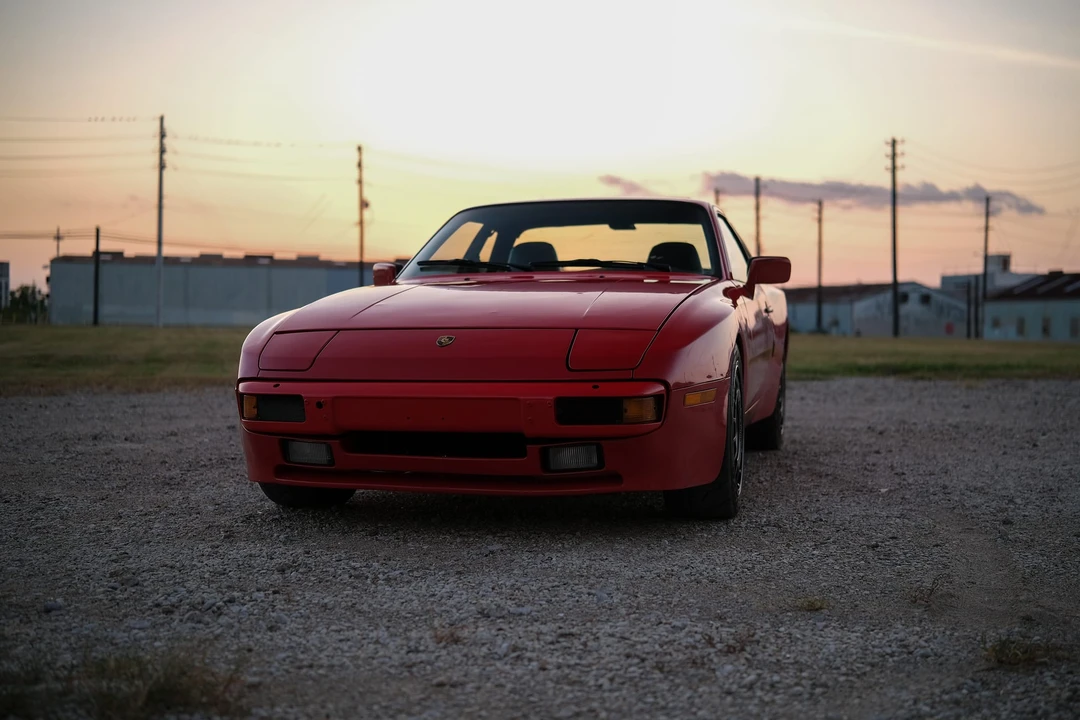 1986 Porsche 944 - Image 6 of 31