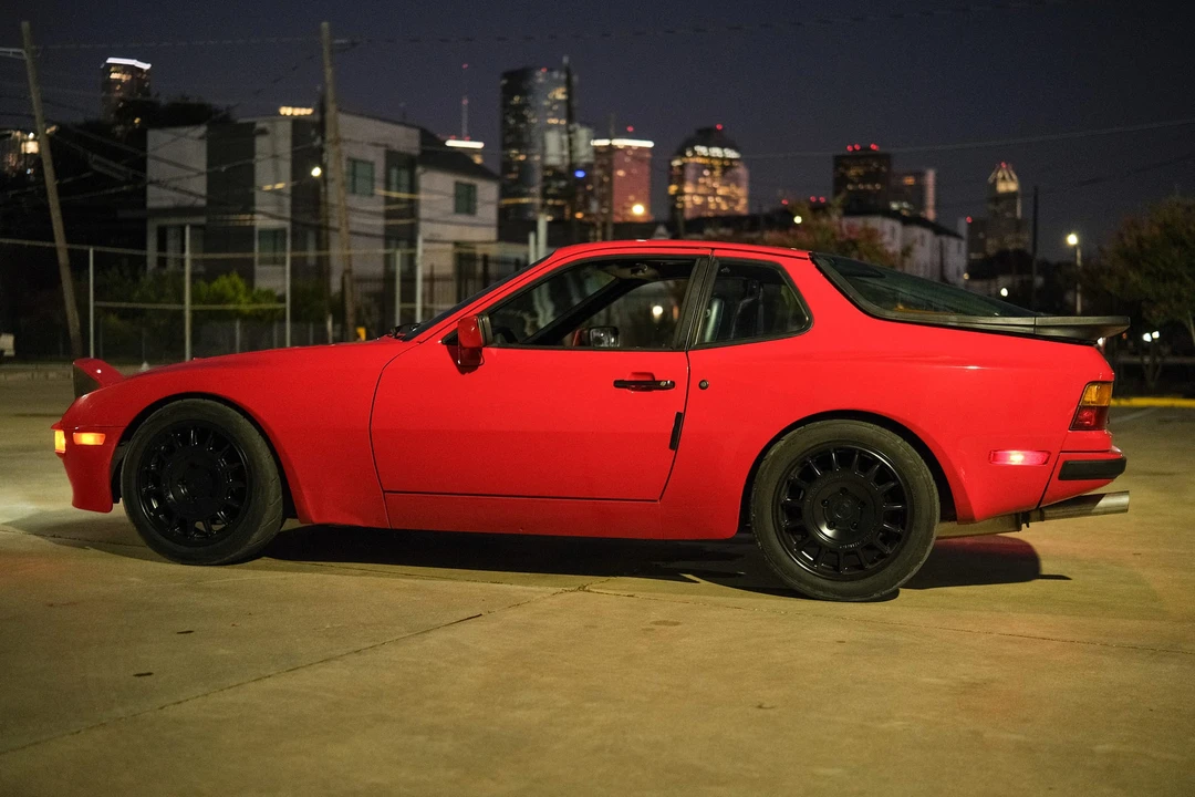 1986 Porsche 944 - Image 25 of 31
