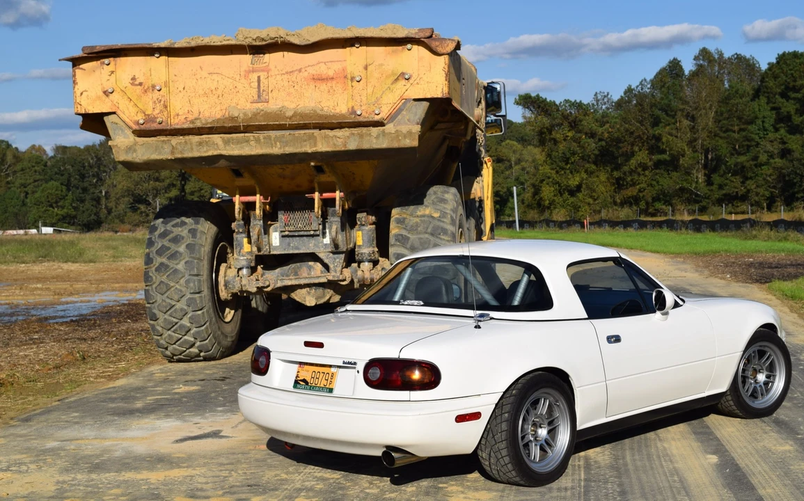 1994 Mazda NA MX-5 Miata - Image 24 of 31