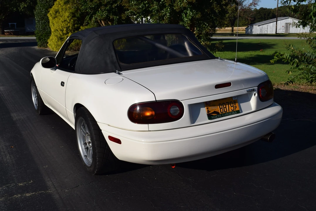 1994 Mazda NA MX-5 Miata - Image 30 of 31