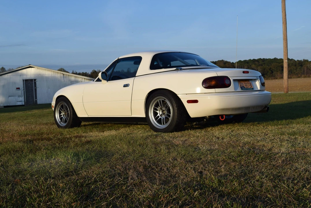 1994 Mazda NA MX-5 Miata - Image 18 of 31