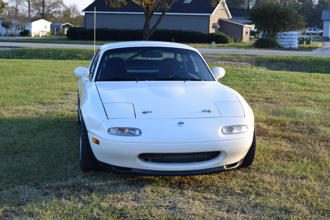 1994 Mazda NA MX-5 Miata - Image 9 of 31