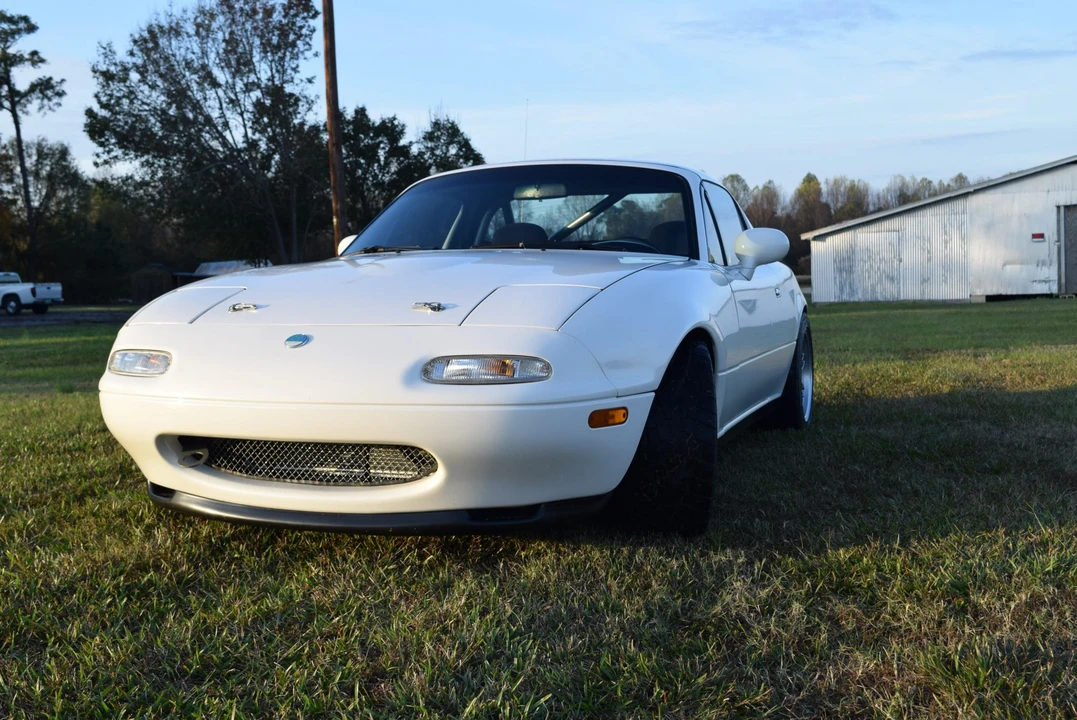 1994 Mazda NA MX-5 Miata - Image 11 of 31