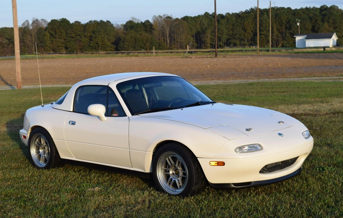 1994 Mazda NA MX-5 Miata - Image 4 of 31