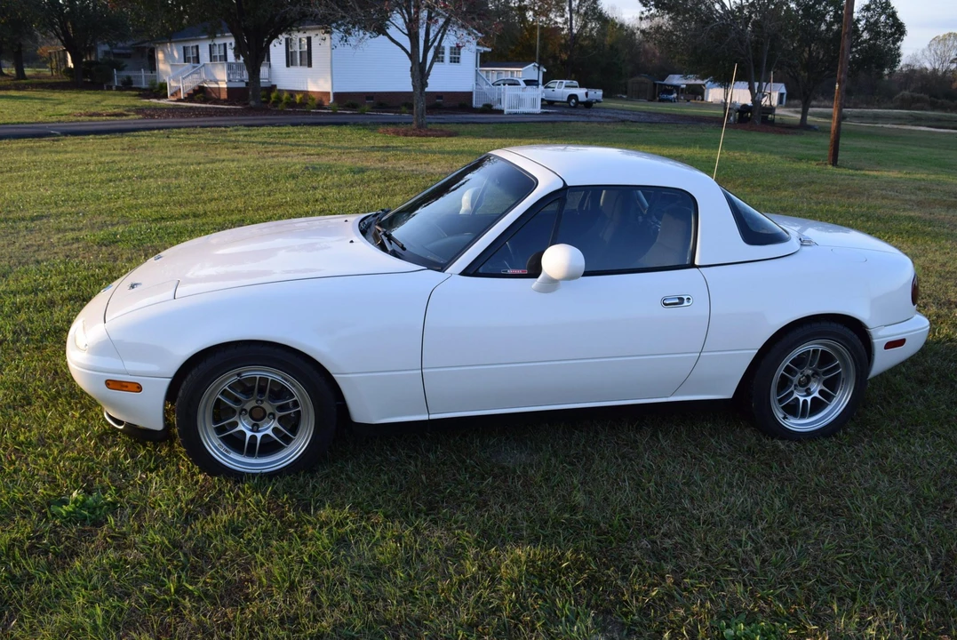 1994 Mazda NA MX-5 Miata - Image 15 of 31