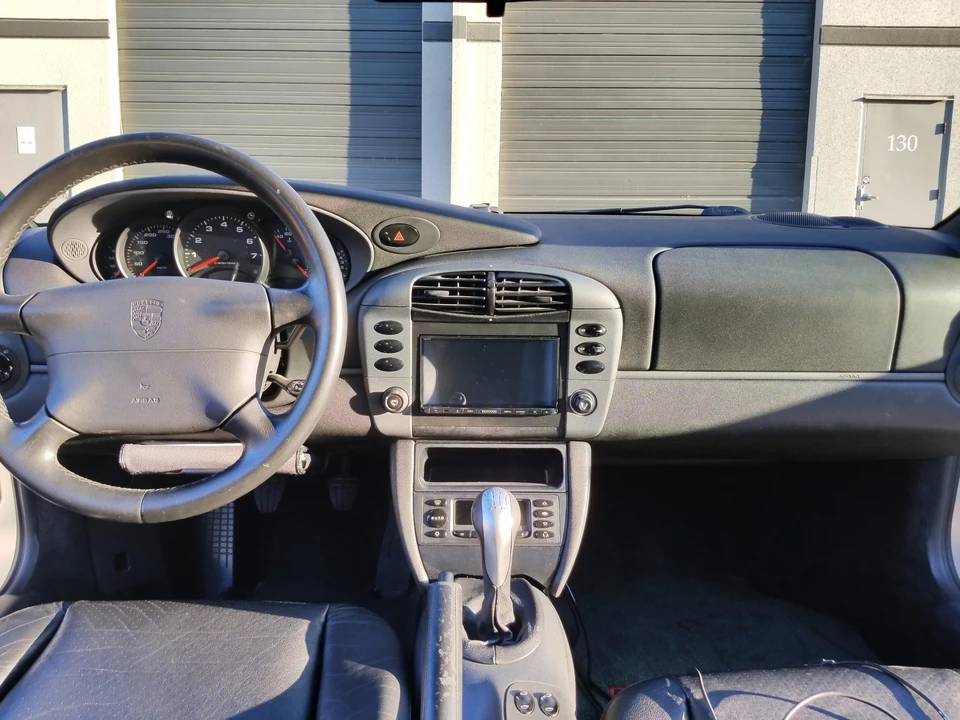 1999 Porsche 996 Carrera - Image 14 of 27