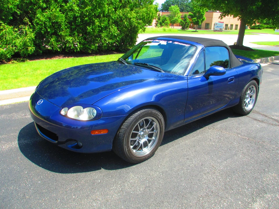 2001 Mazda NB MX-5 Miata - Image 16 of 31