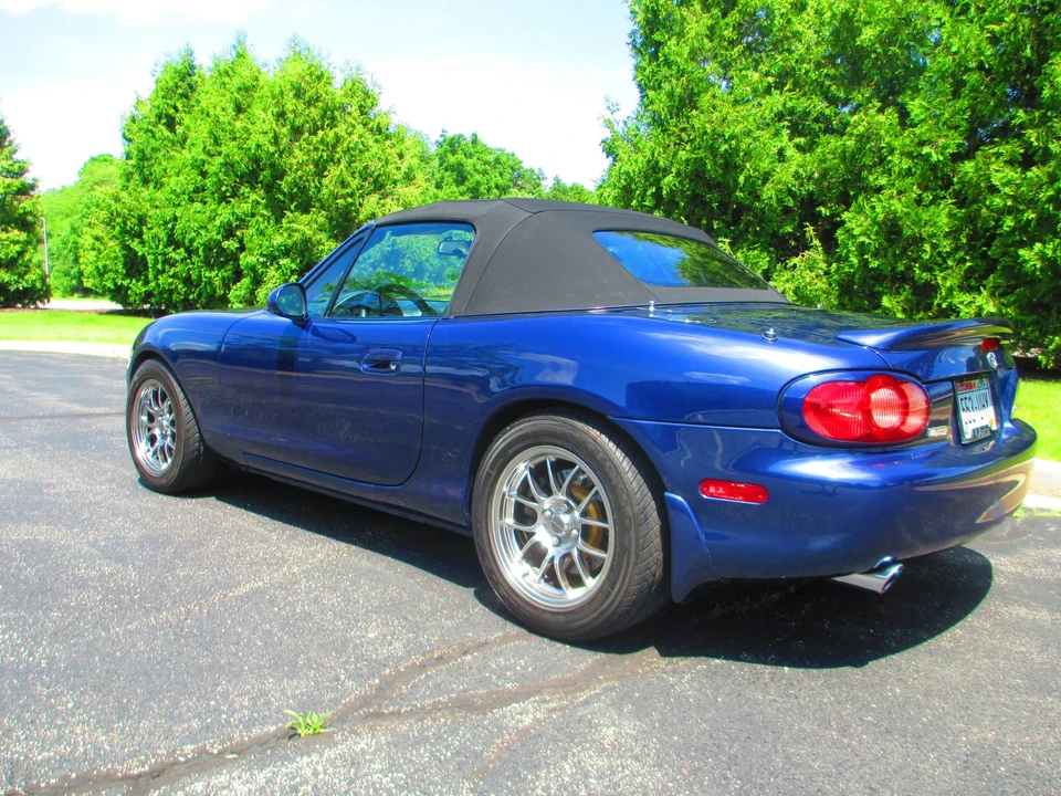 2001 Mazda NB MX-5 Miata - Image 20 of 31