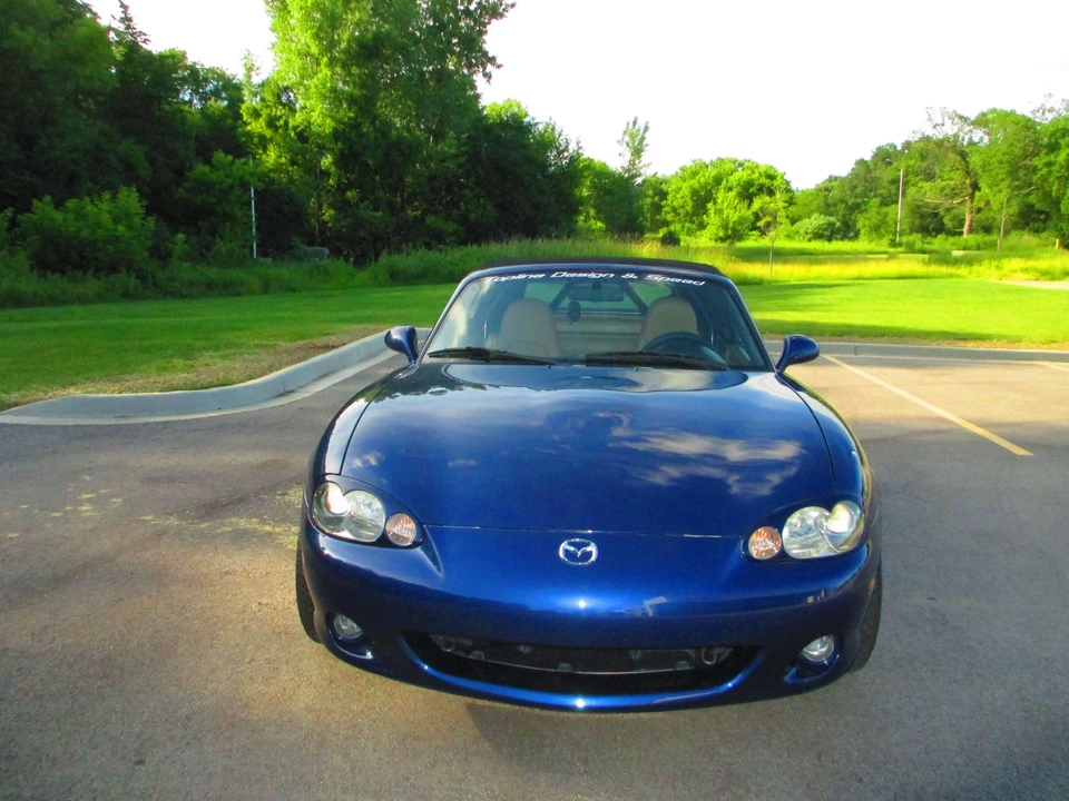 2001 Mazda NB MX-5 Miata - Image 12 of 31