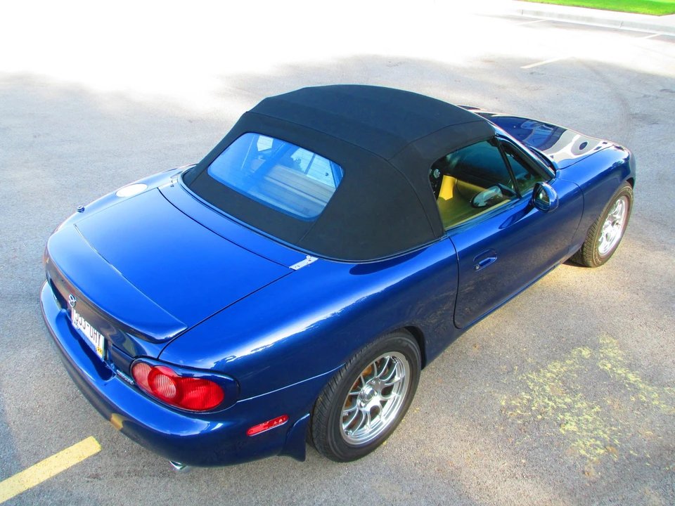 2001 Mazda NB MX-5 Miata - Image 24 of 31