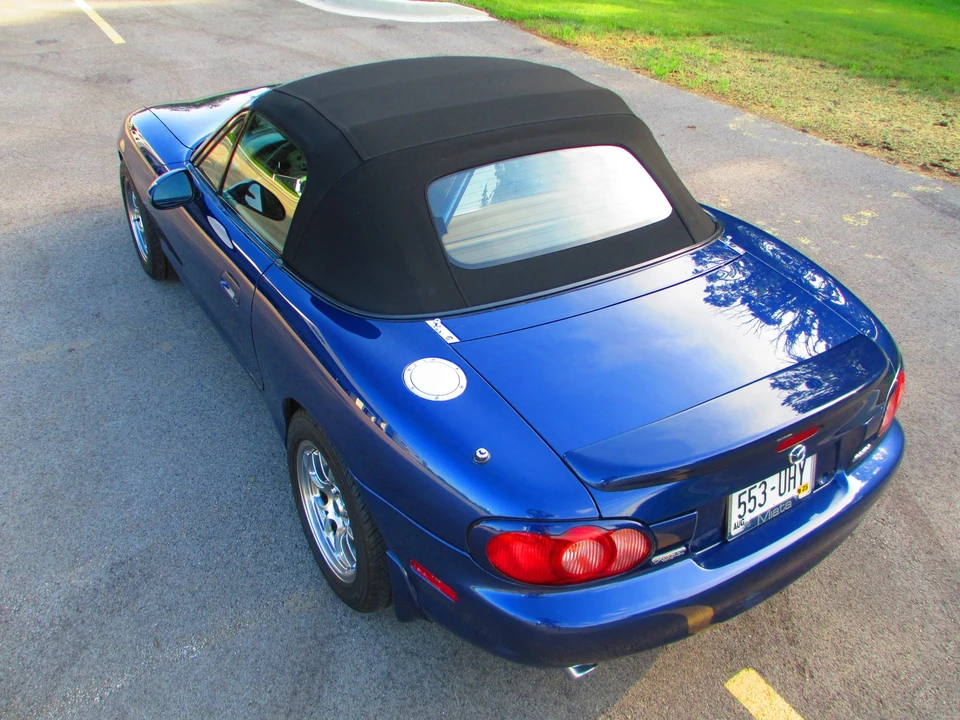 2001 Mazda NB MX-5 Miata - Image 21 of 31