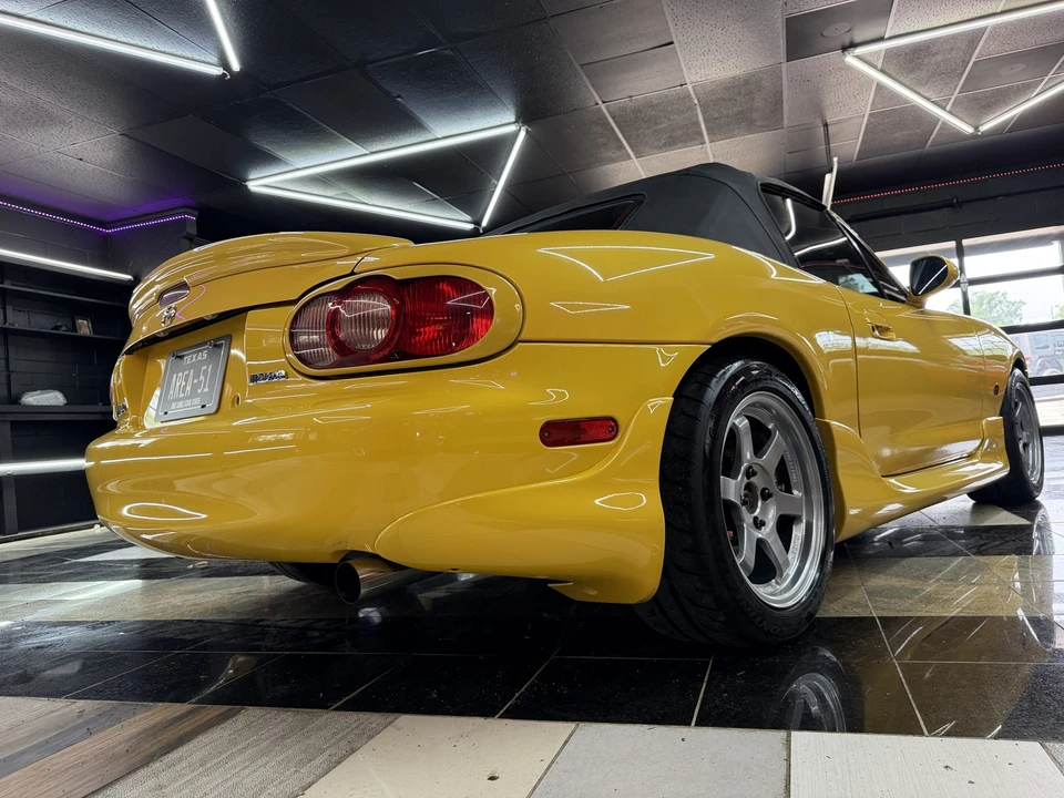 2002 Mazda NB MX-5 Miata - Image 17 of 31
