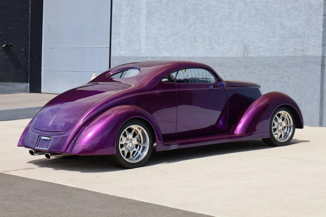 Ford Hot Rod - Image 16 of 31