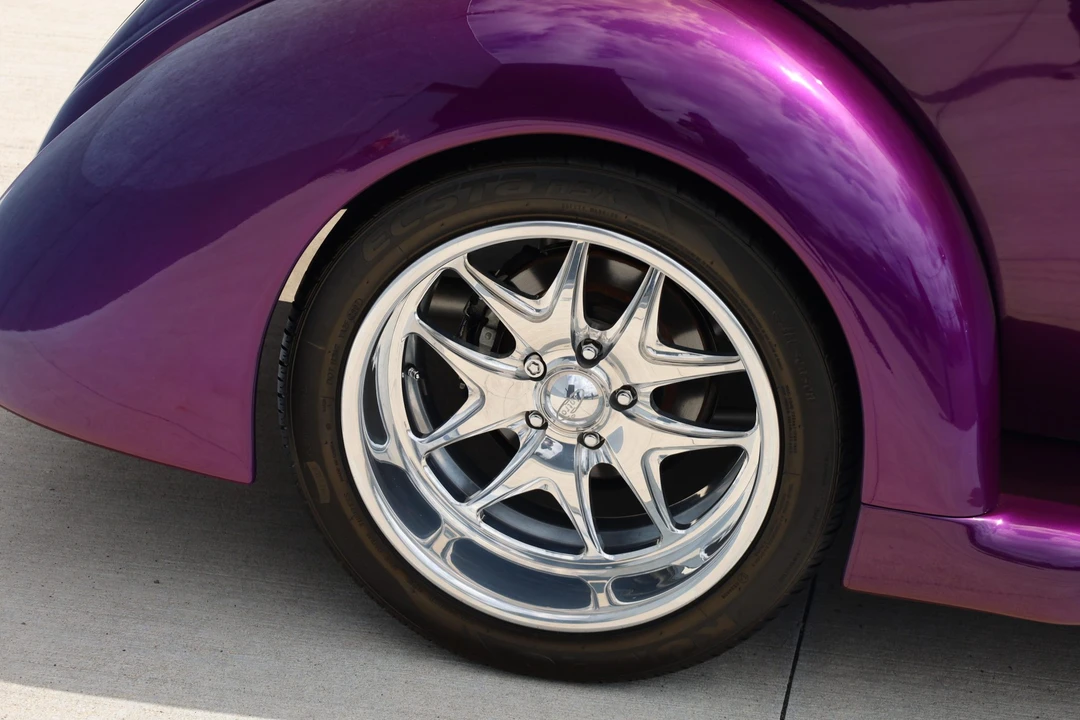 Ford Hot Rod - Image 29 of 31