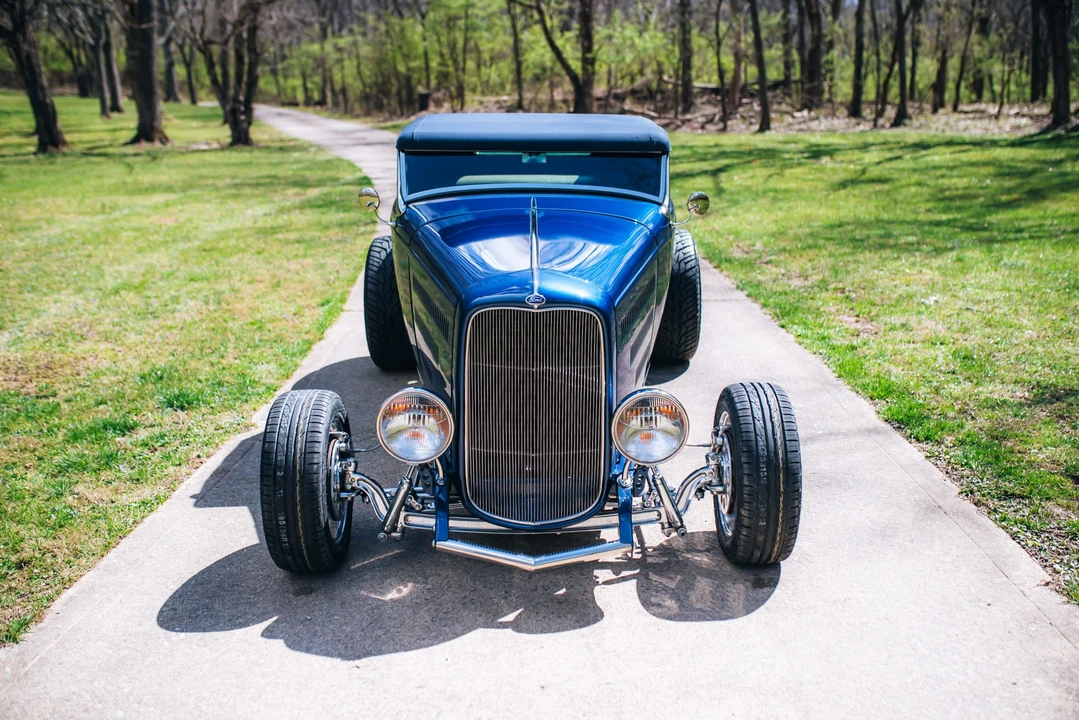 Ford Hot Rod - Image 27 of 31
