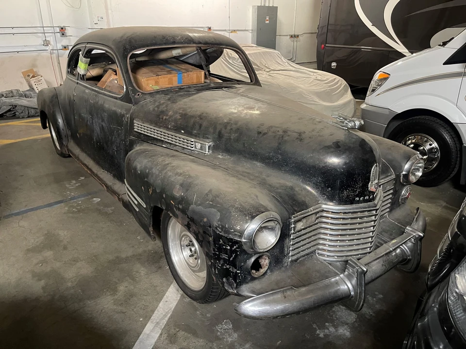 1941 Cadillac Series 61 - Image 6 of 31