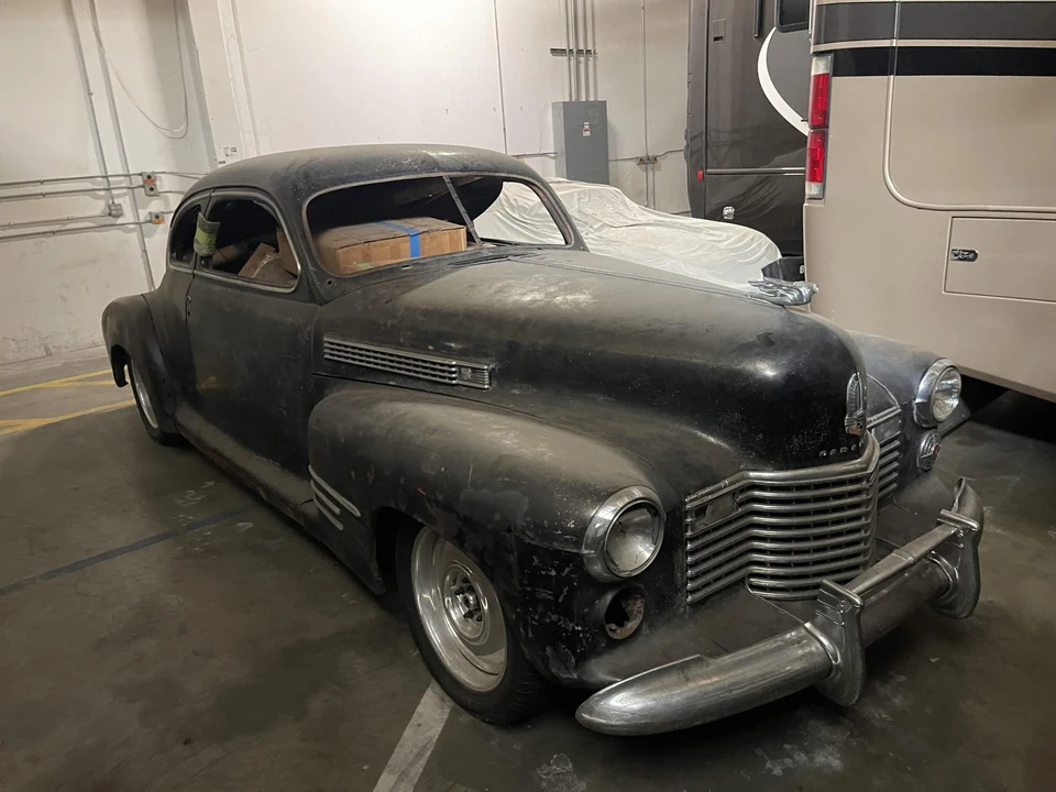 1941 Cadillac Series 61 - Image 7 of 31
