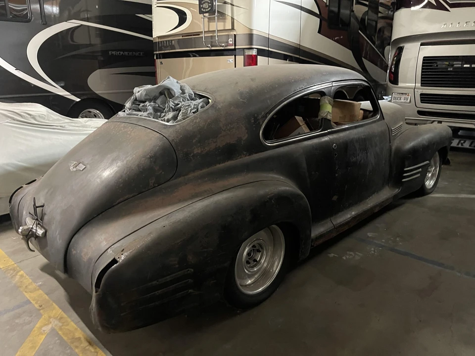 1941 Cadillac Series 61 - Image 12 of 31