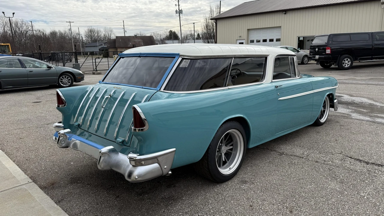 1955 Chevrolet Nomad - Image 6 of 31