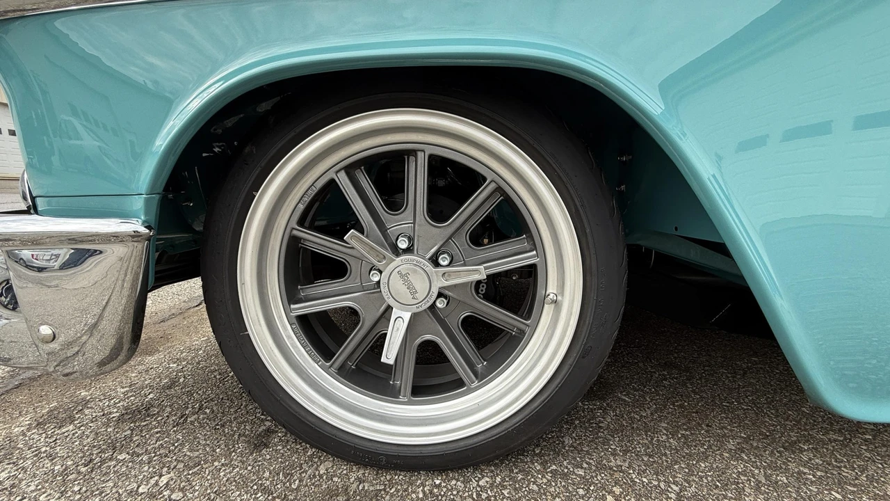 1955 Chevrolet Nomad - Image 24 of 31