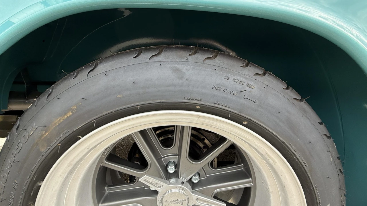 1955 Chevrolet Nomad - Image 27 of 31