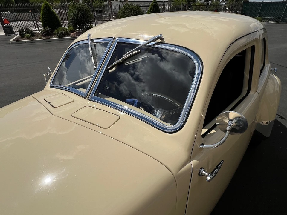 1936 Cord 810 & 812 - Image 18 of 31