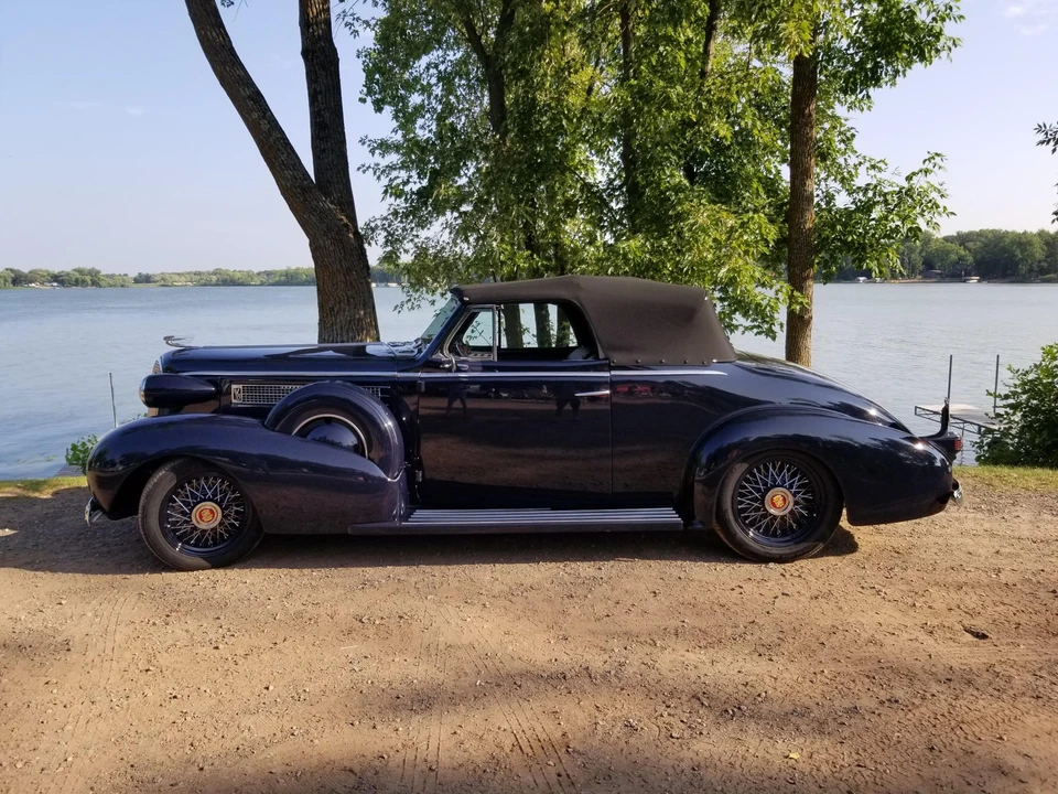 1937 Cadillac Series 60 - Image 3 of 31