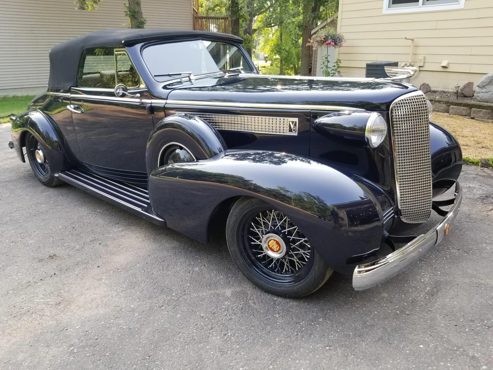 1937 Cadillac Series 60 - Image 6 of 31