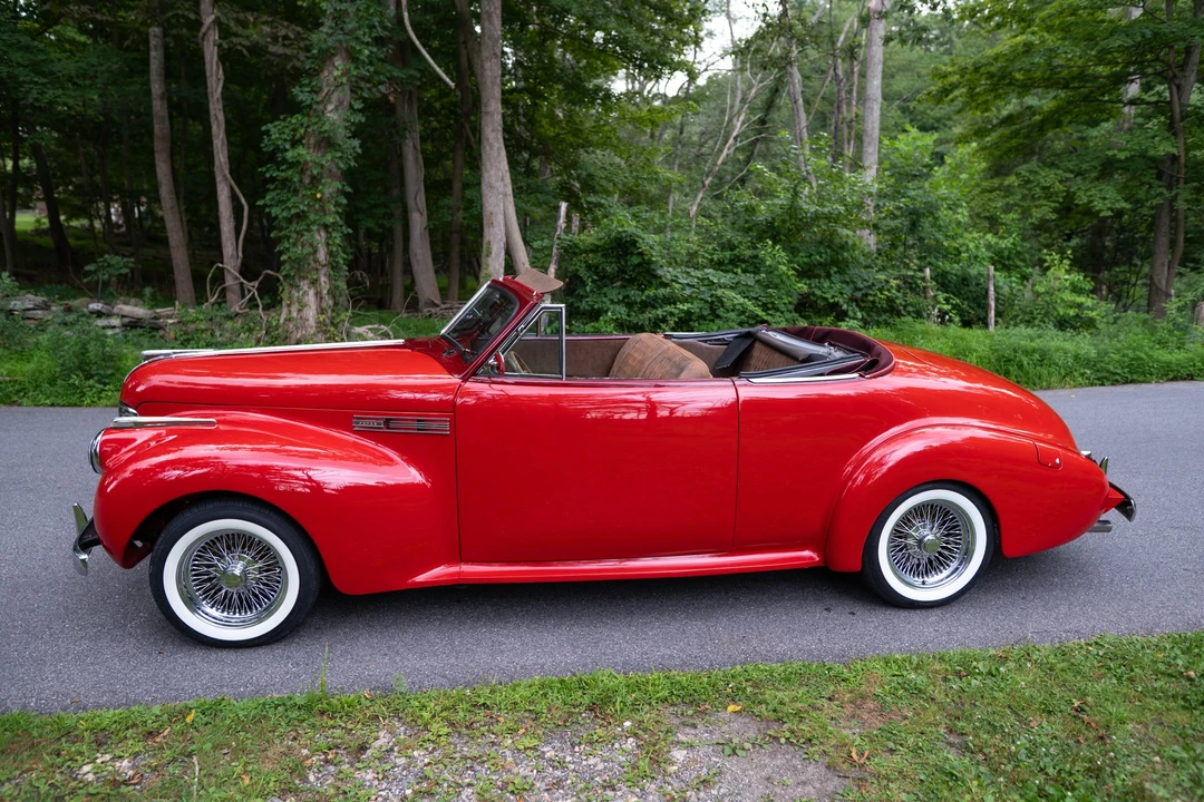 1940 Buick Super - Image 5 of 31