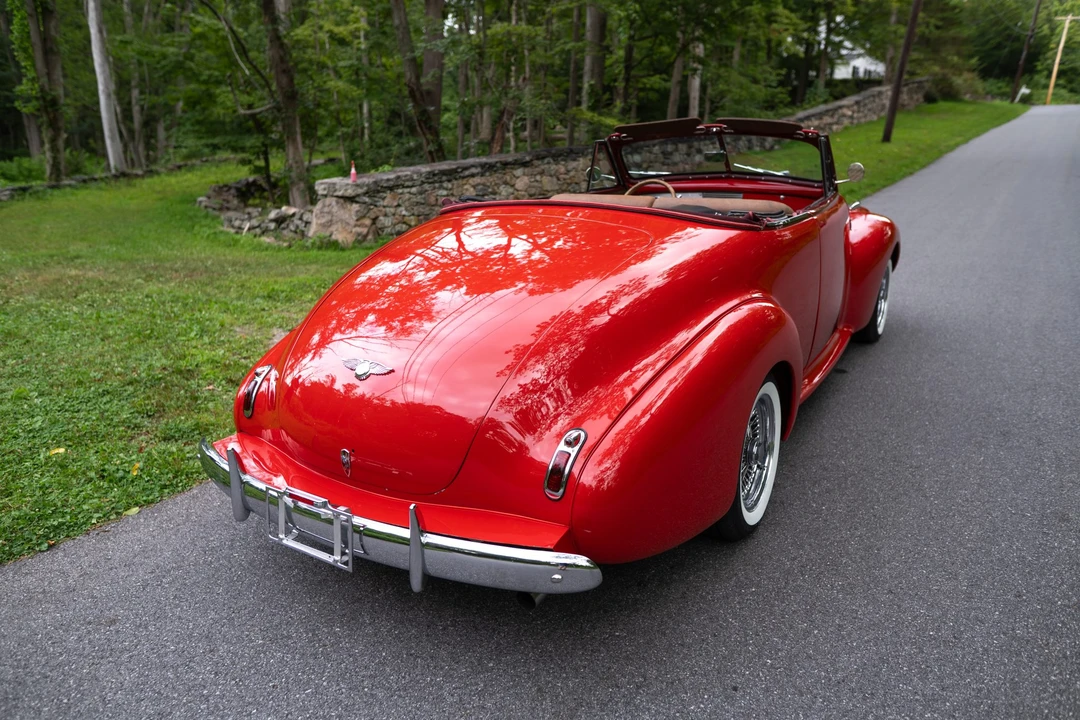 1940 Buick Super - Image 10 of 31