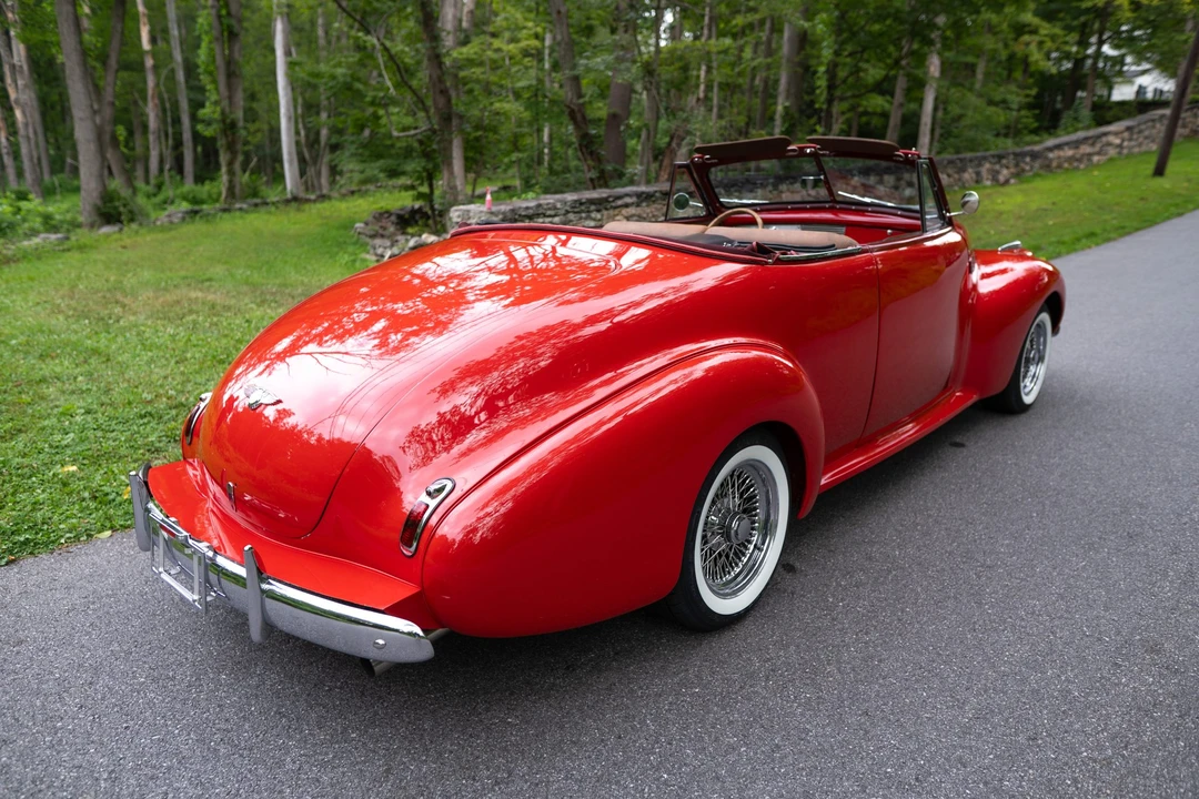 1940 Buick Super - Image 11 of 31
