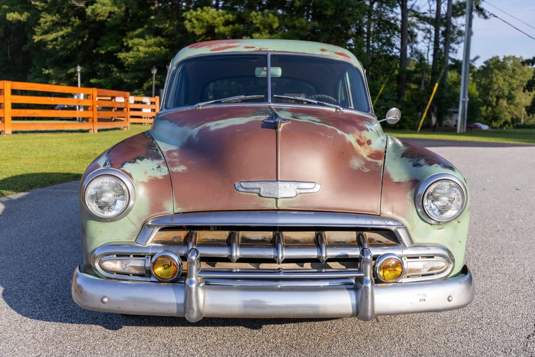 1952 Chevrolet Special & Deluxe & Fleetline - Image 2 of 31